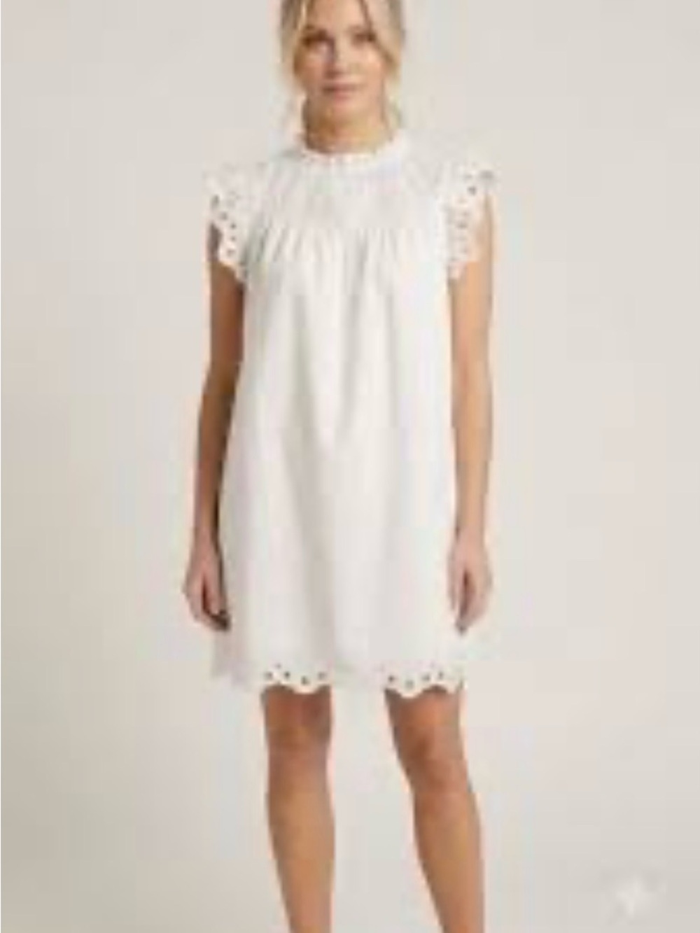crown & ivy White Eyelet Cap-Sleeve Shift Dress